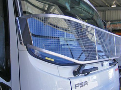 STONEGUARD ISUZU FRR SMALL CAB 2008-